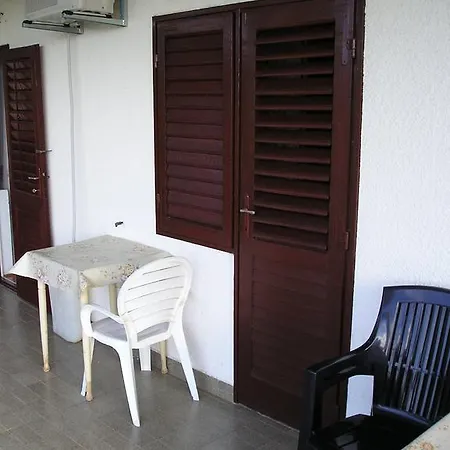 Accommodation Rajna Apartment *