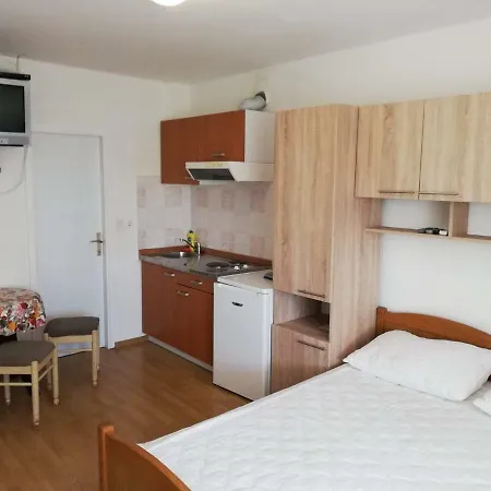 Accommodation Rajna *